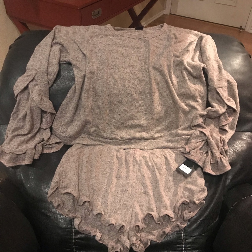 Free Press Pink Rose marble sleepwear!Never worn.